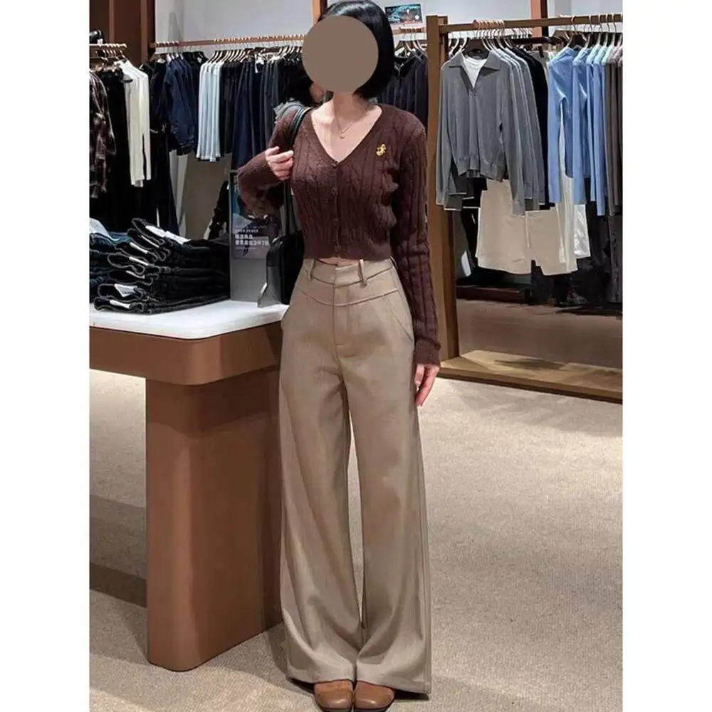 Summer Large Size Khaki Wide Leg Suit Pants Men's High Waist Straight Casual Trousers Comfortable Breathable Polyester Fiber
Summer Large Size Khaki Wide Leg Suit Pants Men's High Waist Straight Casual Trousers Comfortable Breathable Polyester Fiber