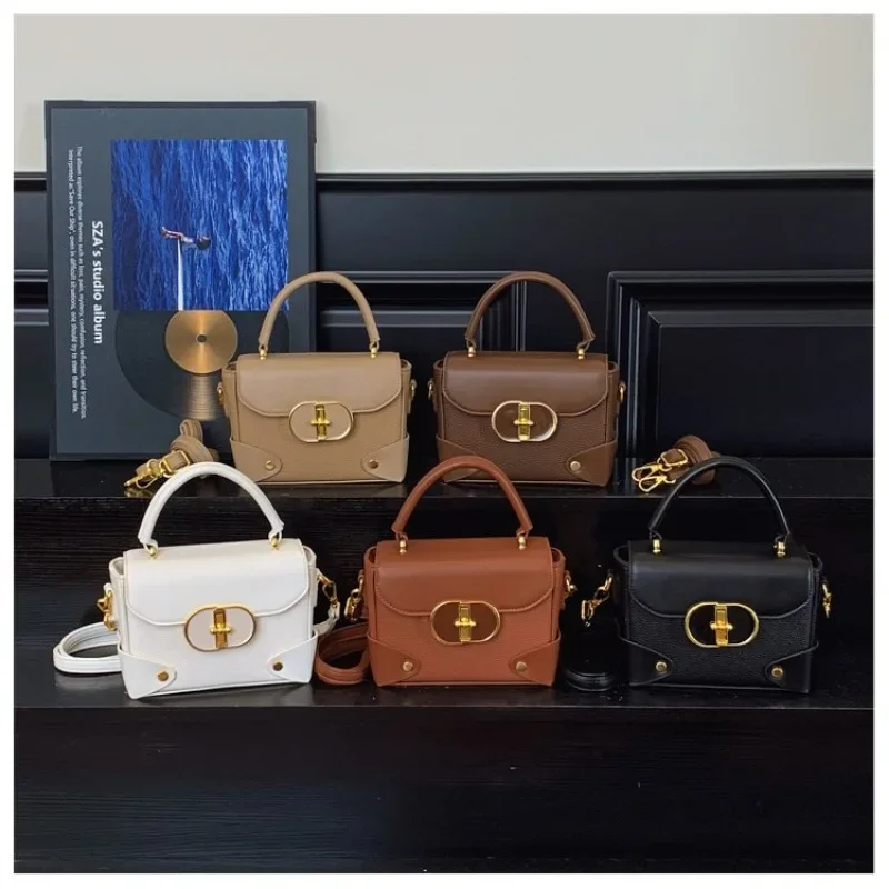 Ladies Diaper Bag Elegant Classic Designer Leather Handbag Shoulder Crossbody Bag Minimalist Commuter
Ladies Diaper Bag Elegant Classic Designer Leather Handbag Shoulder Crossbody Bag Minimalist Commuter