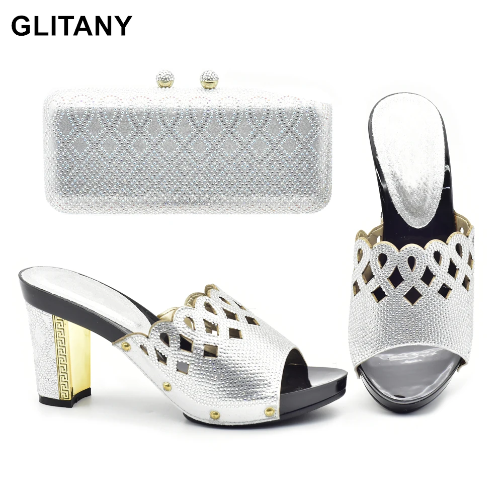 New Arrival Italian Matching Shoe and Bag Set African Sets 2020 Nigerian Women Wedding Shoes and Bag Set High Quality Women Shoe
New Arrival Italian Matching Shoe and Bag Set African Sets 2020 Nigerian Women Wedding Shoes and Bag Set High Quality Women Shoe
