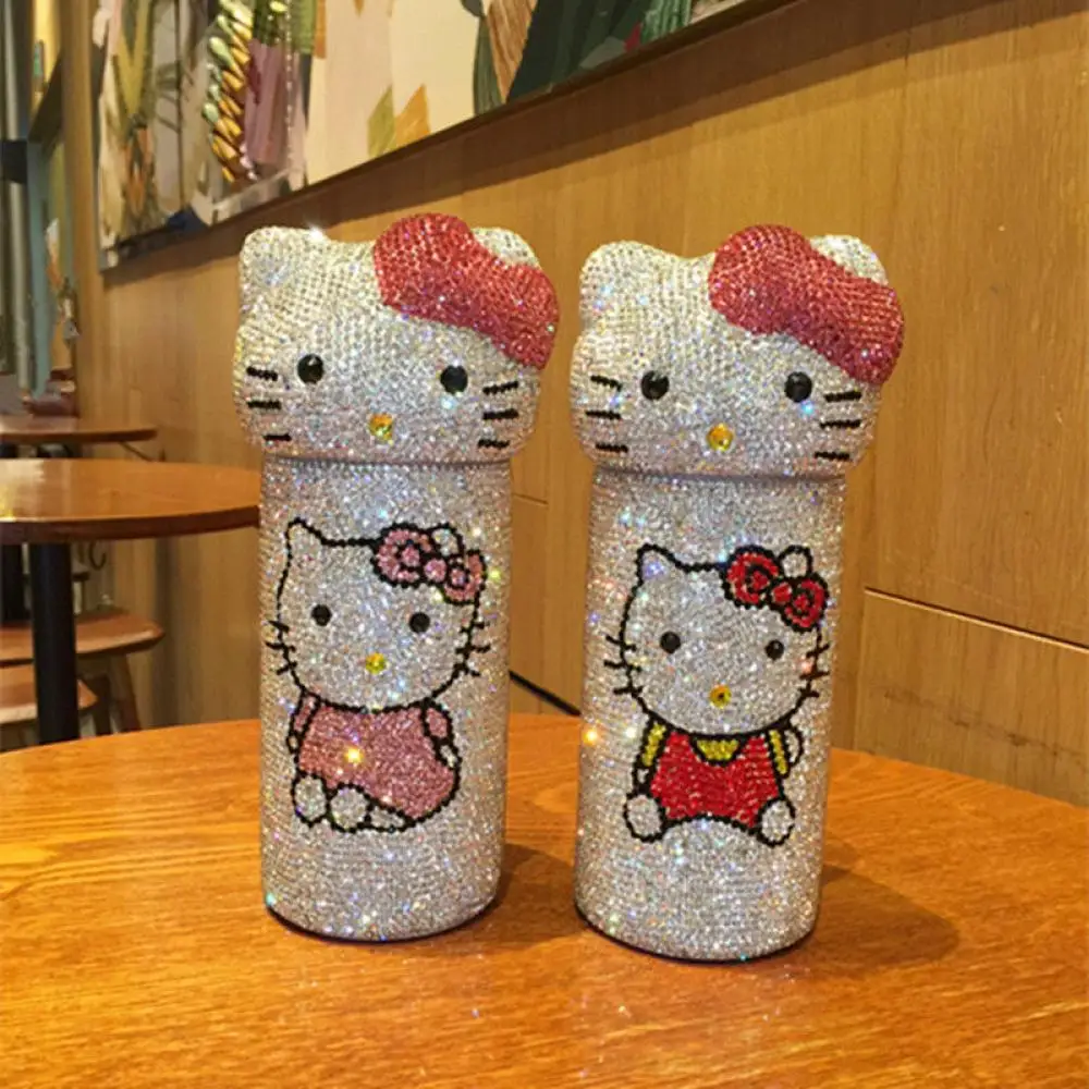 Новый стиль Kawaii Sanrio, Hello Kitty чашка для воды комплект Аниме фигурок Алмазный термос чашка 360 мл Высокая емкость креативные высококачественные подарки
Новый стиль Kawaii Sanrio, Hello Kitty чашка для воды комплект Аниме фигурок Алмазный термос чашка 360 мл Высокая емкость креативные высококачественные подарки