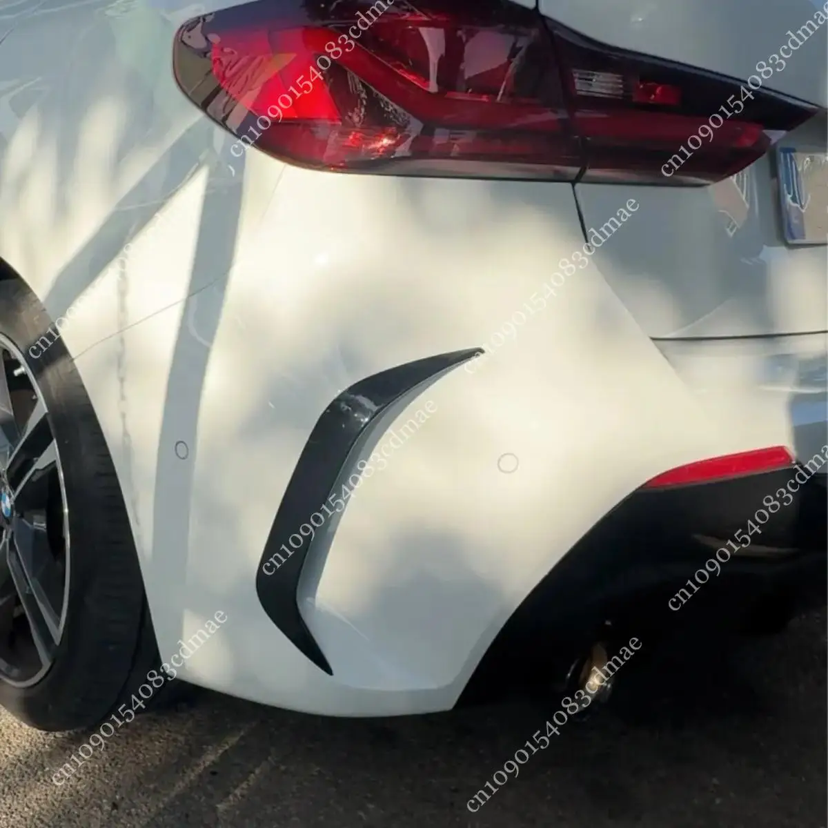 For BMW 1 Series F40 128ti M135i 128ti 118i 120d M-Sport 2019-2024 Rear Bumper Splitter Wind Knife Spoiler Stickers Trim Bodykit
For BMW 1 Series F40 128ti M135i 128ti 118i 120d M-Sport 2019-2024 Rear Bumper Splitter Wind Knife Spoiler Stickers Trim Bodykit