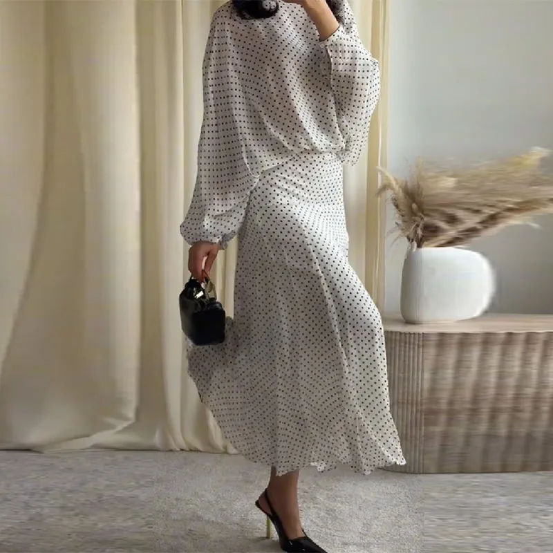 Elegant Polka Dot Two Piece Set Women High Neck Long Sleeve Blouse High Waist Pleated Midi Skirt Casual Office Outfit
Elegant Polka Dot Two Piece Set Women High Neck Long Sleeve Blouse High Waist Pleated Midi Skirt Casual Office Outfit