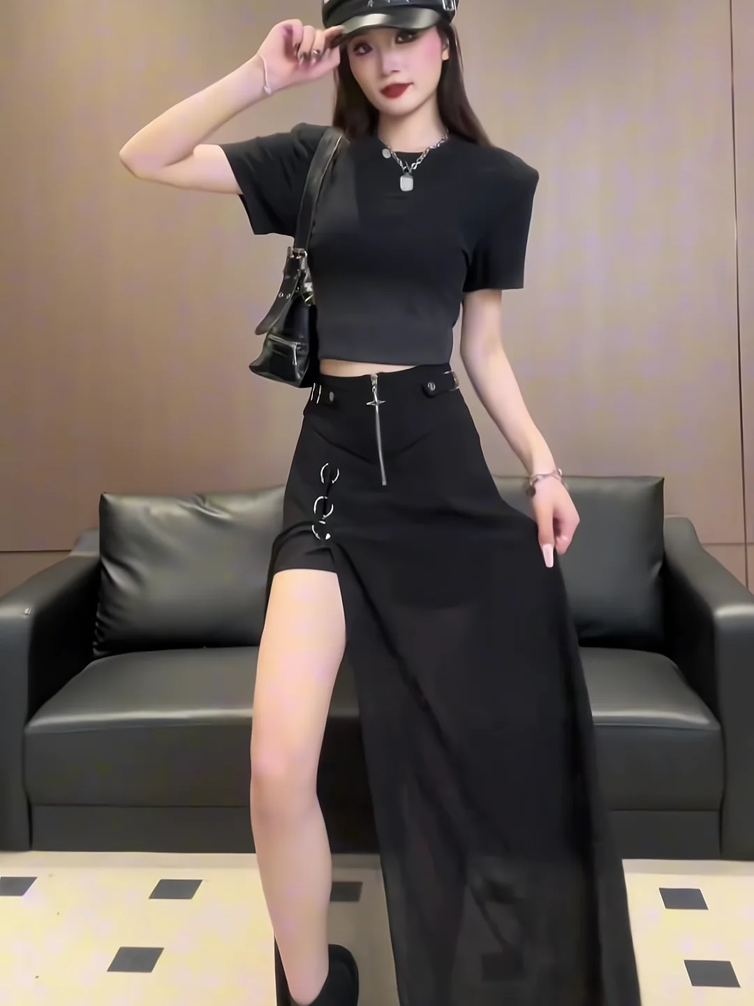 Юбка-миди с высокой талией и имитацией брюк, женская, весенняя новинка, модный дизайн, имитация двух предметов, с эффектом многослойности
Юбка-миди с высокой талией и имитацией брюк, женская, весенняя новинка, модный дизайн, имитация двух предметов, с эффектом многослойности