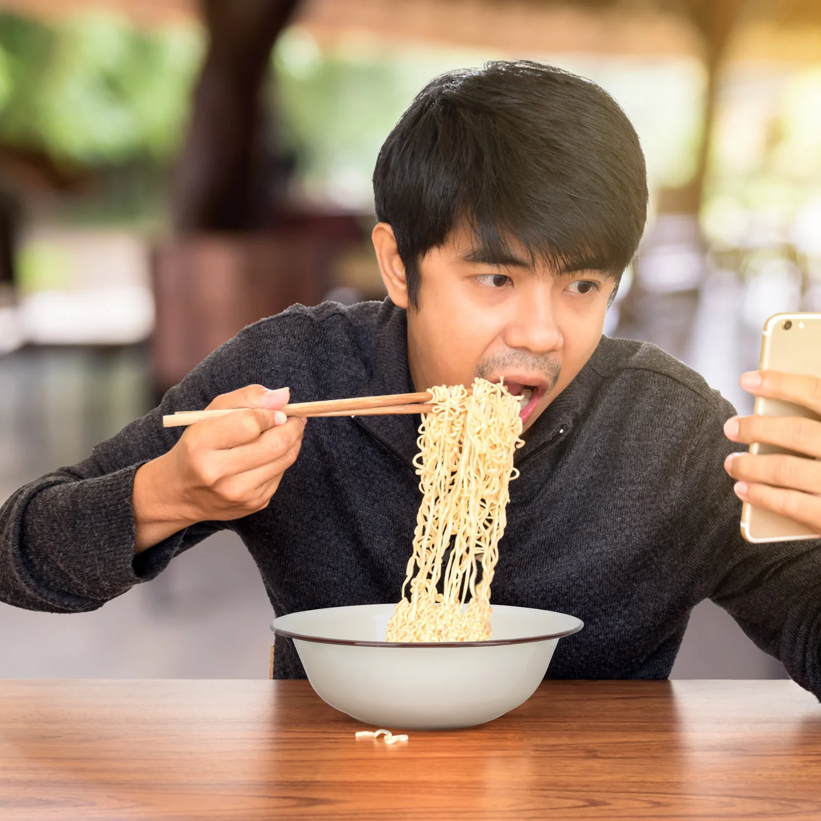 Enameled Basin 2L Heavy Duty Food Storage Bowl for Kitchen Dough Making Fruit Washing Vegetable Rinse Home Restaurant Use
Enameled Basin 2L Heavy Duty Food Storage Bowl for Kitchen Dough Making Fruit Washing Vegetable Rinse Home Restaurant Use