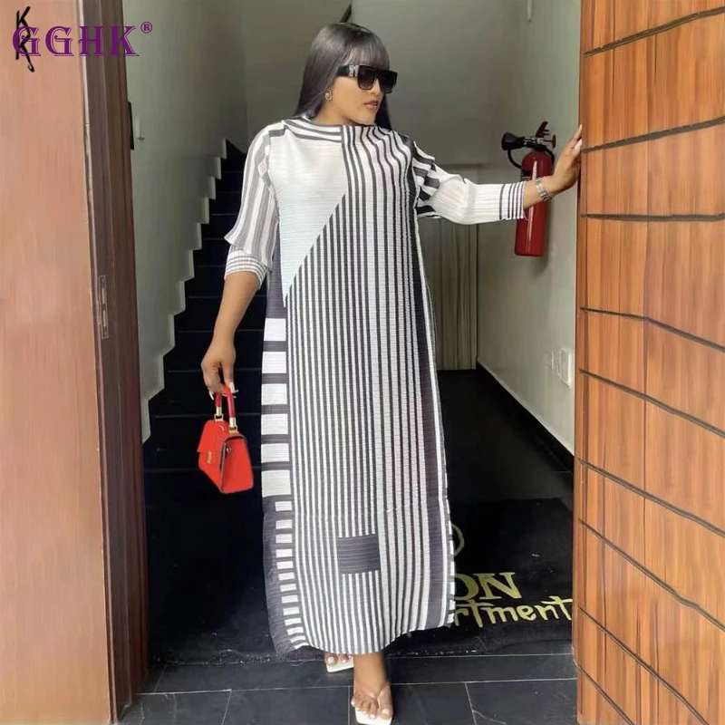 GGHK Miyake New Pleated Striped Dress Fashion Loose Party Temperament Long Dress 2023 Spring and Summer Elegant Women's Clothing
GGHK Miyake New Pleated Striped Dress Fashion Loose Party Temperament Long Dress 2023 Spring and Summer Elegant Women's Clothing