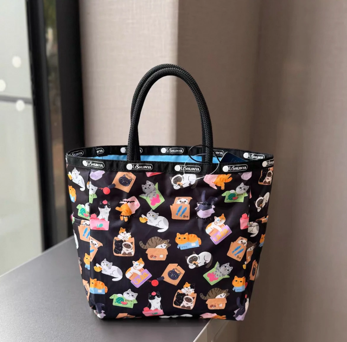 Women's Large Nylon Tote Bag Letter Print Handbag Portable Storage Organizer Travel entials Clothing Bag 4
Women's Large Nylon Tote Bag Letter Print Handbag Portable Storage Organizer Travel entials Clothing Bag 4