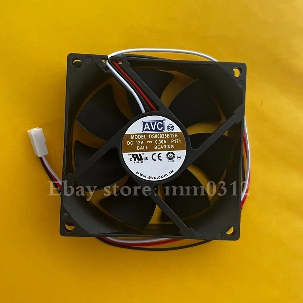 For AVC DS08025B12H DC12V 0.30A 8025 80mm 3-wire ball cooling fan 3pin
For AVC DS08025B12H DC12V 0.30A 8025 80mm 3-wire ball cooling fan 3pin
