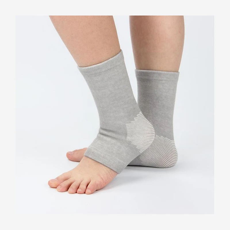 heat ankle support hot compress feet warm breathable male lady protective armor ankle joints
heat ankle support hot compress feet warm breathable male lady protective armor ankle joints