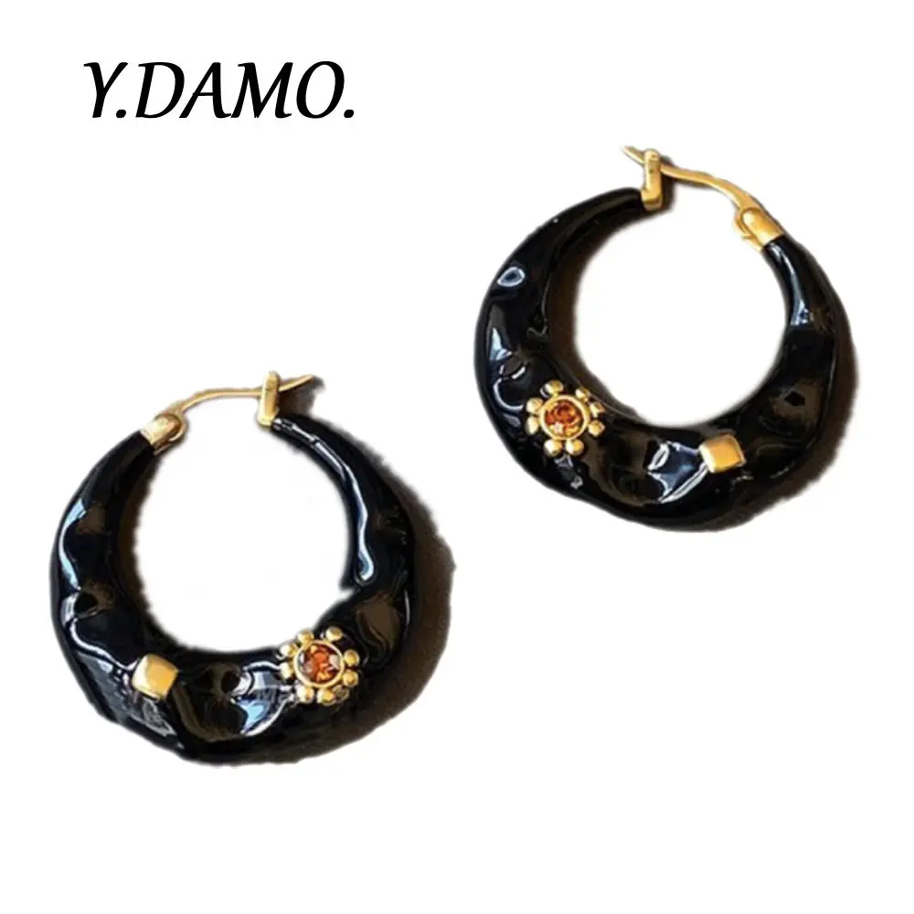 Damo Earrings Vintage Round Earrings Black Red Stainless Steel Women Jewelry Quality Design Luxury Jewelry Elegant Gift Earrings
Damo Earrings Vintage Round Earrings Black Red Stainless Steel Women Jewelry Quality Design Luxury Jewelry Elegant Gift Earrings