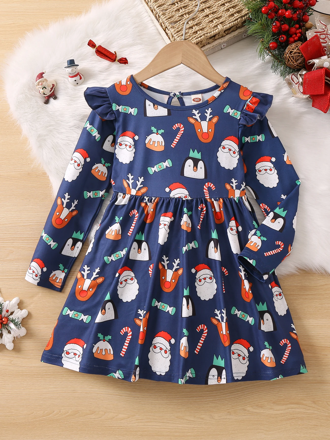 Children's clothes new autumn/Winter Christmas cartoon print Princess dress Long sleeve girl's nightdress Holiday party dress
Children's clothes new autumn/Winter Christmas cartoon print Princess dress Long sleeve girl's nightdress Holiday party dress