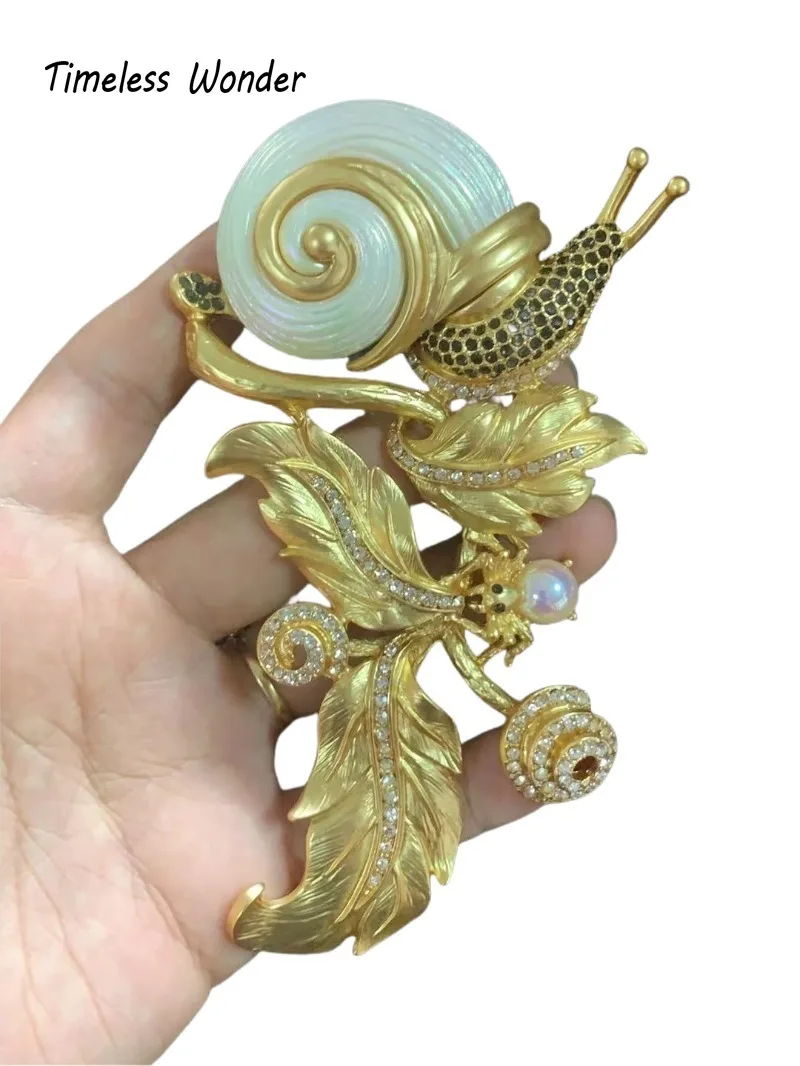 Timeless Wonder Fancy Zircon Snail Floral Brooch Pins for Women Designer Jewelry Runway Rare Luxury Gift Vintage Art Deco 5381
Timeless Wonder Fancy Zircon Snail Floral Brooch Pins for Women Designer Jewelry Runway Rare Luxury Gift Vintage Art Deco 5381