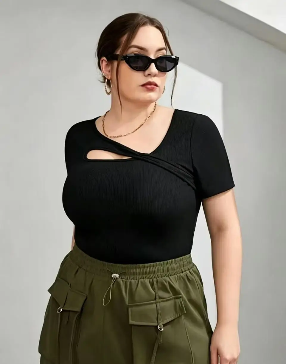 Plus Size Women's Cutout Short Sleeve T-Shirt Summer Casual Slim Fit Crew Neck Tee Top Black
Plus Size Women's Cutout Short Sleeve T-Shirt Summer Casual Slim Fit Crew Neck Tee Top Black