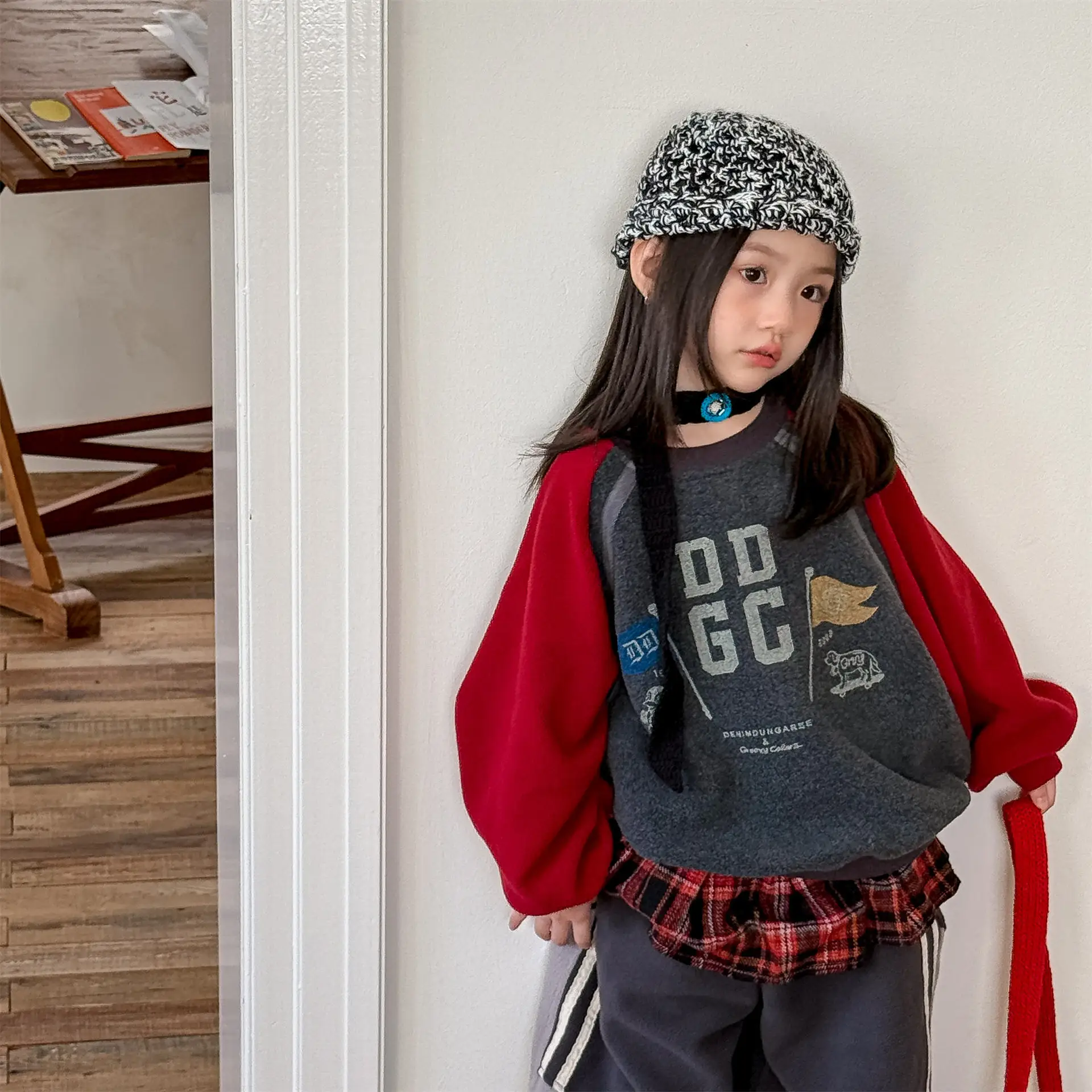 2025 Winter New Children Fleece Sweatshirt Cotton Girls Cartoon Print Pullover Plus Velvet Thick Kids Boys Casual Warm Tops
2025 Winter New Children Fleece Sweatshirt Cotton Girls Cartoon Print Pullover Plus Velvet Thick Kids Boys Casual Warm Tops