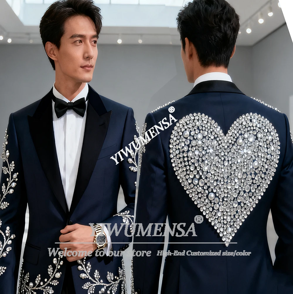 Свадебные костюмы для жениха с блестящими камнями и бисером, приталенные черные пиджаки с шалью и лацканами, мужские смокинги по индивидуальному заказу, Ropa Hombre
Свадебные костюмы для жениха с блестящими камнями и бисером, приталенные черные пиджаки с шалью и лацканами, мужские смокинги по индивидуальному заказу, Ropa Hombre
