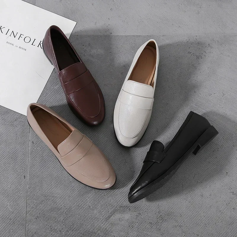 Retro British Style Women Leather Shoes Autumn Flat Casual Loafers Fashion Slip on Round Toe Office Work Shoes Zapatillas Mujer
Retro British Style Women Leather Shoes Autumn Flat Casual Loafers Fashion Slip on Round Toe Office Work Shoes Zapatillas Mujer