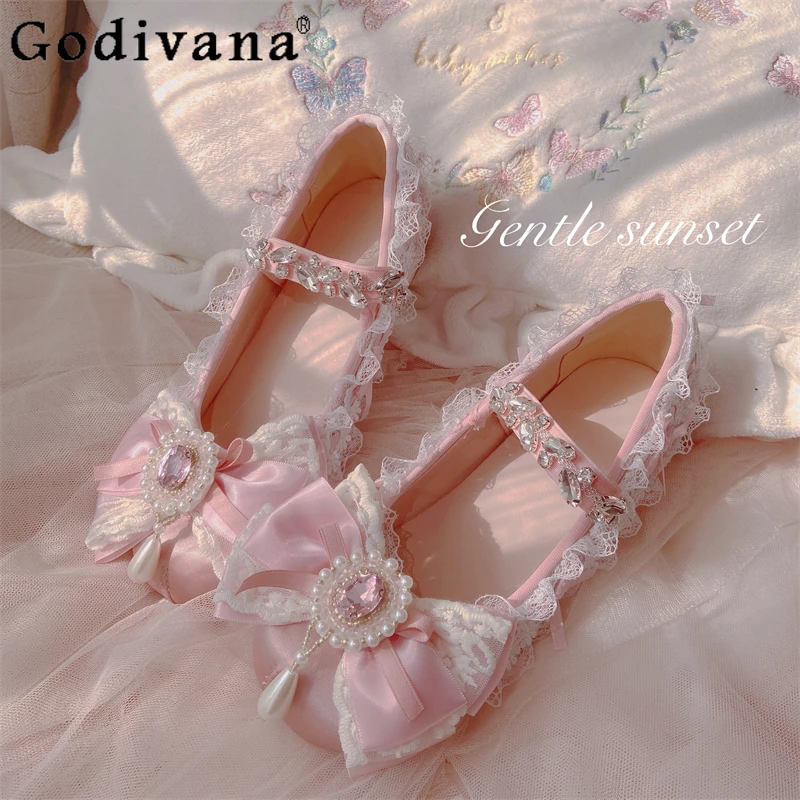 Japanese Original 2025 New High Heels Sweet Girl Lolita High Heels Bow Rhinestone Pink Princess Ballet Wind Round Head Flat Shoe
Japanese Original 2025 New High Heels Sweet Girl Lolita High Heels Bow Rhinestone Pink Princess Ballet Wind Round Head Flat Shoe