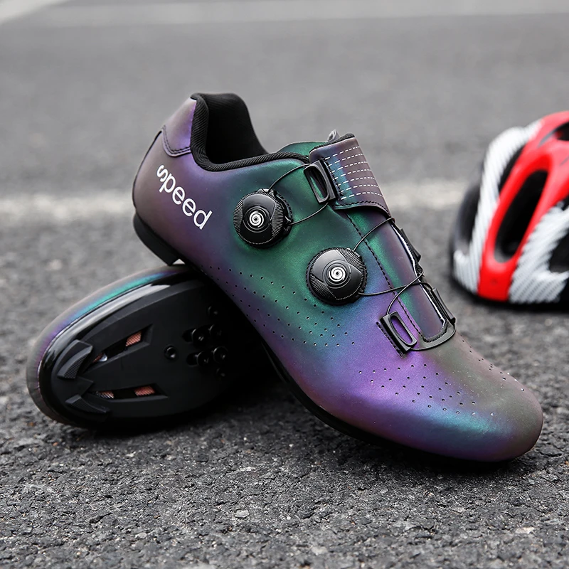 Professional Road Cycling Shoes SPD Flat Pedal Clip-in Shoes Outdoor Large Size Racing Bike Sports Shoes for Men and Women
Professional Road Cycling Shoes SPD Flat Pedal Clip-in Shoes Outdoor Large Size Racing Bike Sports Shoes for Men and Women