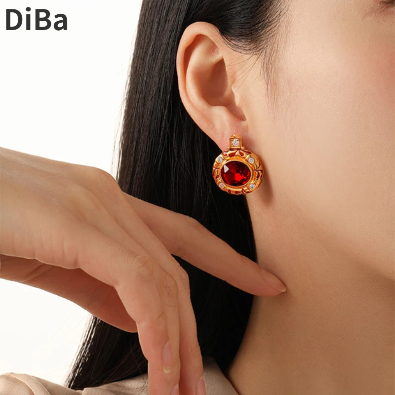 Modern Jewelry Senior Sense Elegant Style High Quality Red Glass Stud Earrings For Women Girl Party Gift Hot Sale Dropshipping
Modern Jewelry Senior Sense Elegant Style High Quality Red Glass Stud Earrings For Women Girl Party Gift Hot Sale Dropshipping