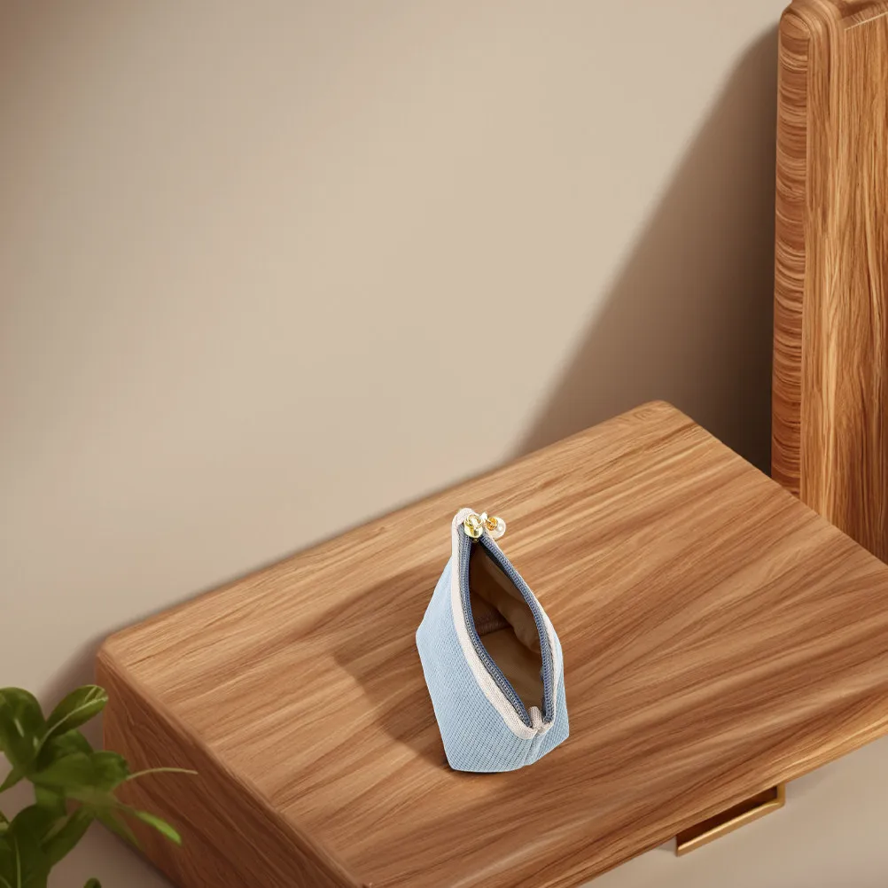 2 шт. мини-сумки для хранения губной помады, портативный чехол, дорожная маленькая косметичка, водонепроницаемый компактный органайзер
2 шт. мини-сумки для хранения губной помады, портативный чехол, дорожная маленькая косметичка, водонепроницаемый компактный органайзер