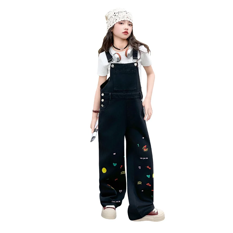 New Kids Designer Girls Black Jumpsuit with Cartoon Embroidery Bib Jeans with Strap Child High Fashion Denim Suspender Overalls
New Kids Designer Girls Black Jumpsuit with Cartoon Embroidery Bib Jeans with Strap Child High Fashion Denim Suspender Overalls