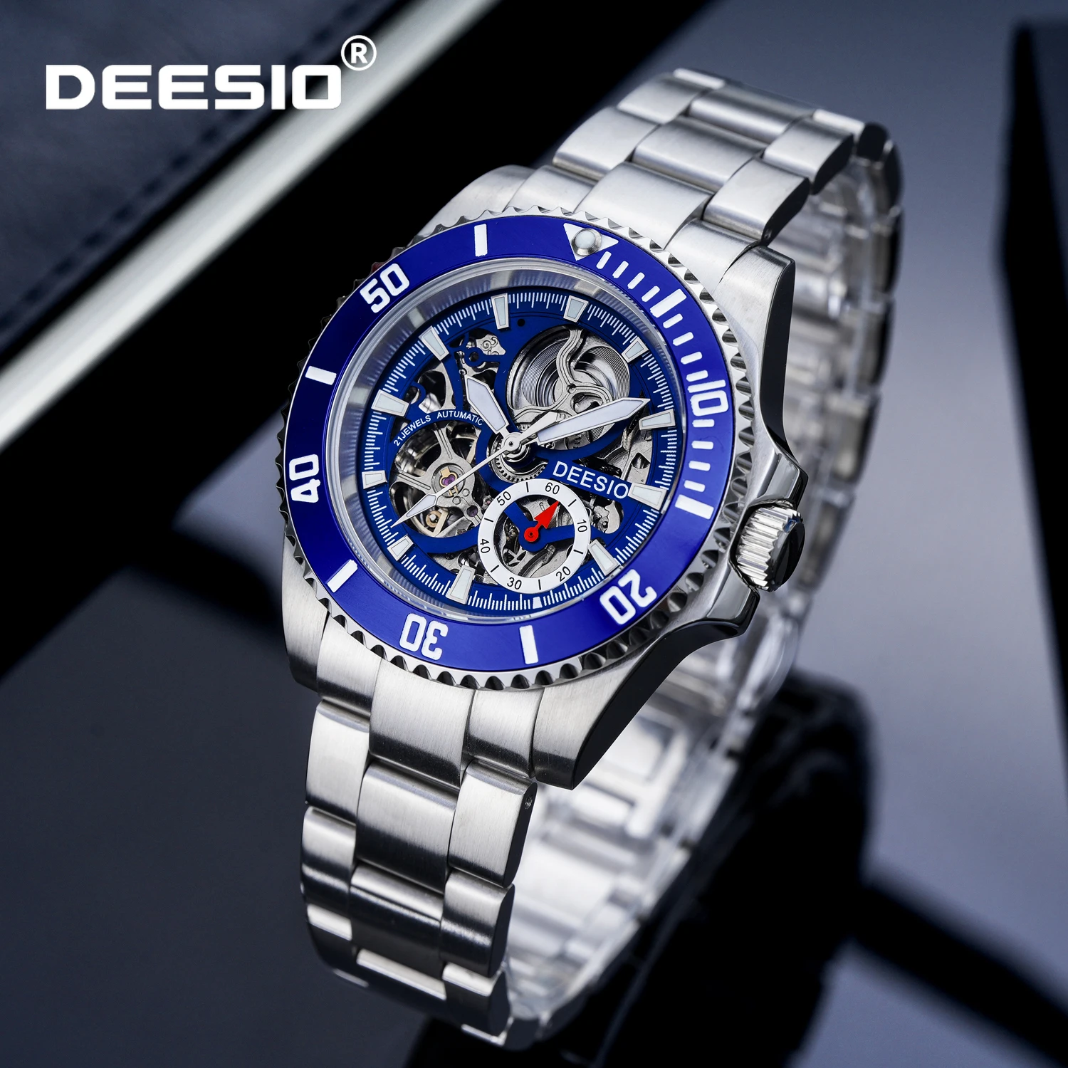 Deesio Sports Fashion Men's Automatic Self-Wind Mechanical Wristwatch Luminous Effect 30M Waterproof Stainless Steel Material
Deesio Sports Fashion Men's Automatic Self-Wind Mechanical Wristwatch Luminous Effect 30M Waterproof Stainless Steel Material