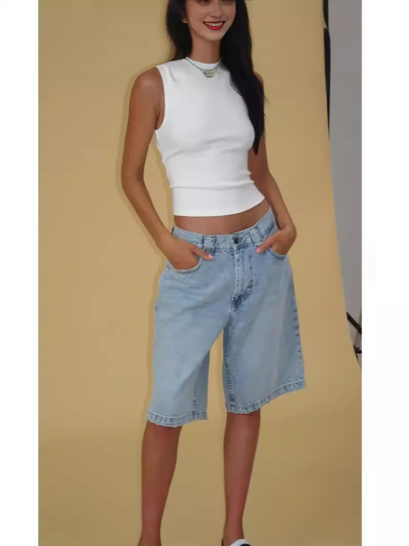 New Casual Women's Denim Pants - Summer Slimming, Fitted And Comfortable Solid-Color Ladies Five-Pocket Pants
New Casual Women's Denim Pants - Summer Slimming, Fitted And Comfortable Solid-Color Ladies Five-Pocket Pants
