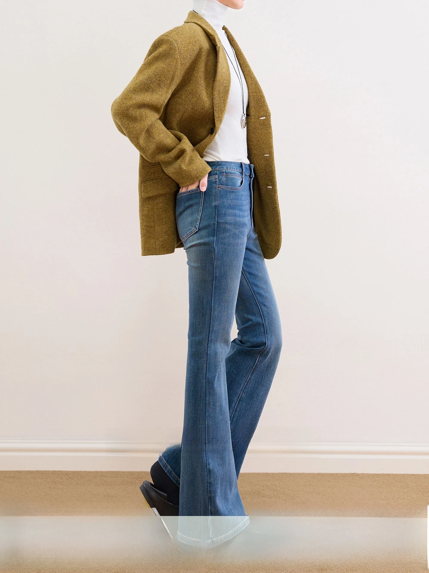 Retro Stretchy Bell Bot Jeans Women's Slimming High Waist Cotton Blend Denim Blue Jeans Casual Wear All Seasons
Retro Stretchy Bell Bot Jeans Women's Slimming High Waist Cotton Blend Denim Blue Jeans Casual Wear All Seasons
