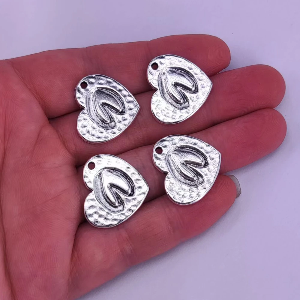 50pcs 5pcs Lover shape Barefoot Hoofprint Equestrian Gift pendant charm for DIY women man Accessories
50pcs 5pcs Lover shape Barefoot Hoofprint Equestrian Gift pendant charm for DIY women man Accessories