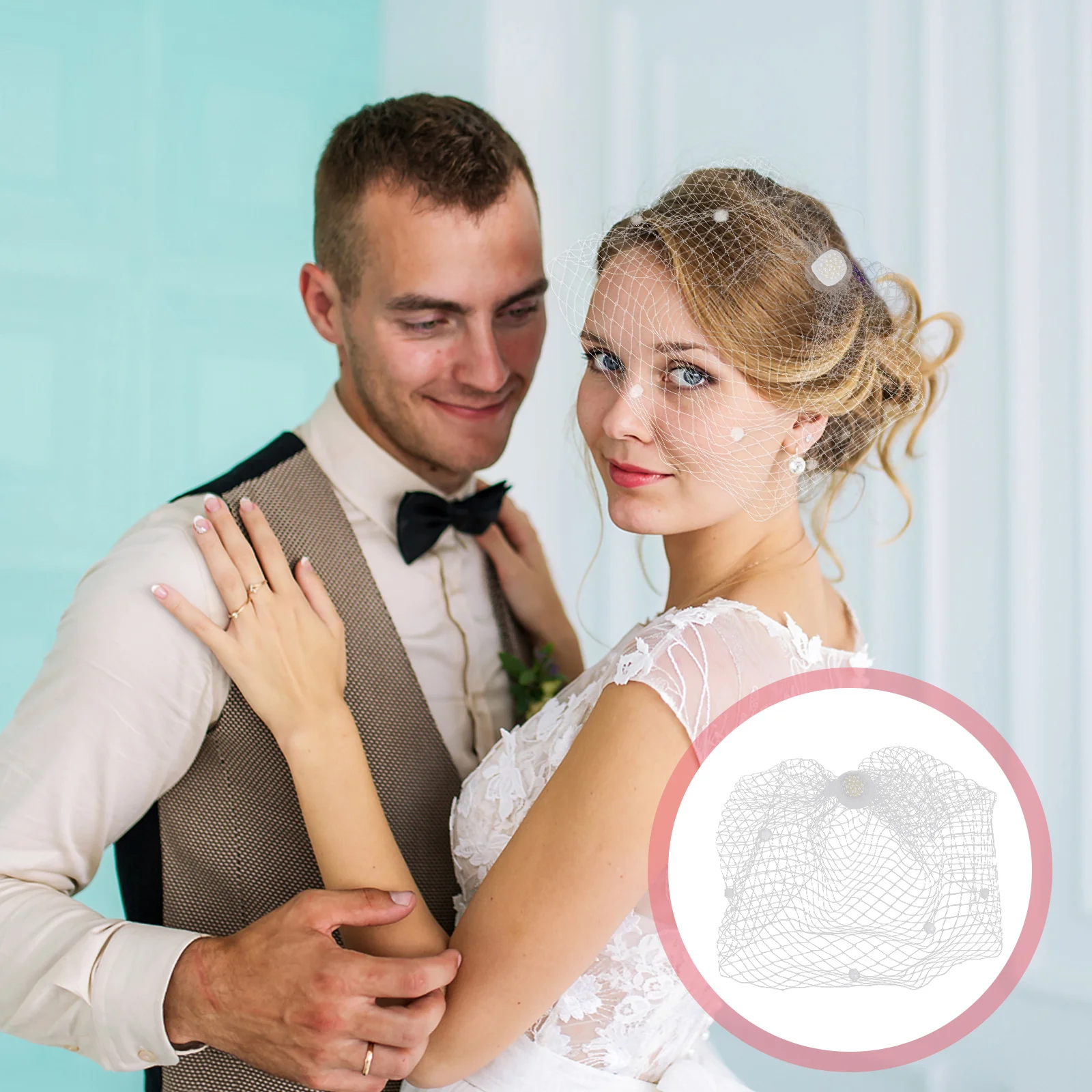 Elegant Mesh Birdcage Veil for Bride Wedding Hair Accessory Feminine Face Veil Bridal Headpiece Fashionable Tea Party Fascinator
Elegant Mesh Birdcage Veil for Bride Wedding Hair Accessory Feminine Face Veil Bridal Headpiece Fashionable Tea Party Fascinator