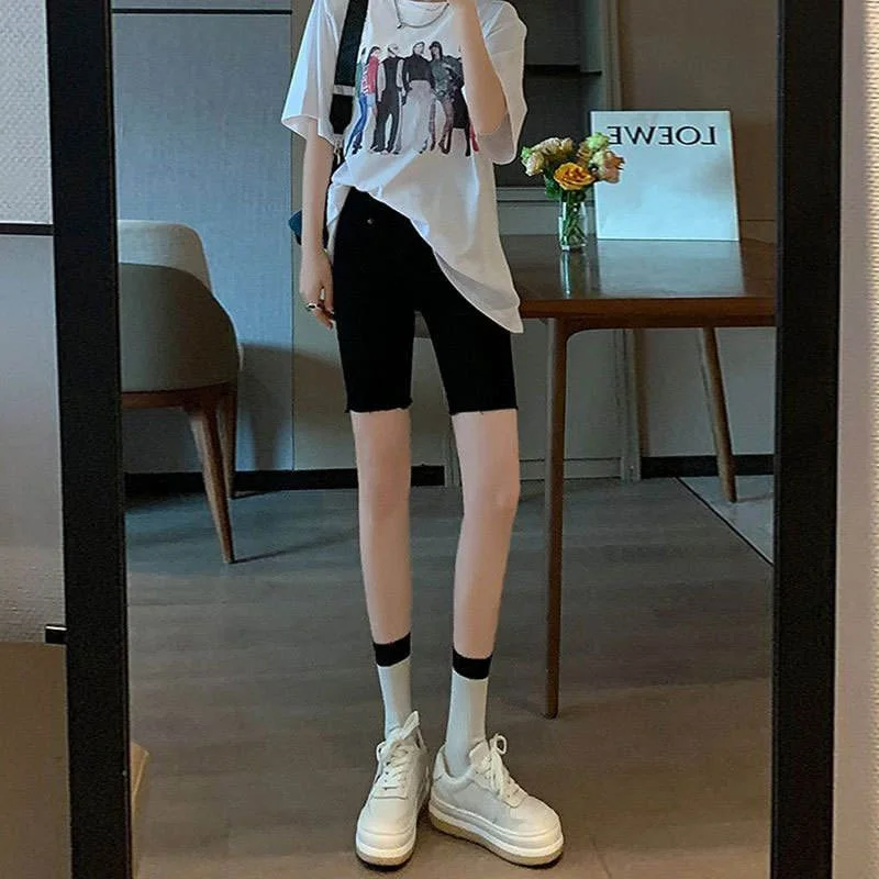 Black Denim Short Shorts Women's Thin Summer High Waist Five-Quarter Elastic Hole Slimming Cycling Pants Straight Leg Jeans
Black Denim Short Shorts Women's Thin Summer High Waist Five-Quarter Elastic Hole Slimming Cycling Pants Straight Leg Jeans