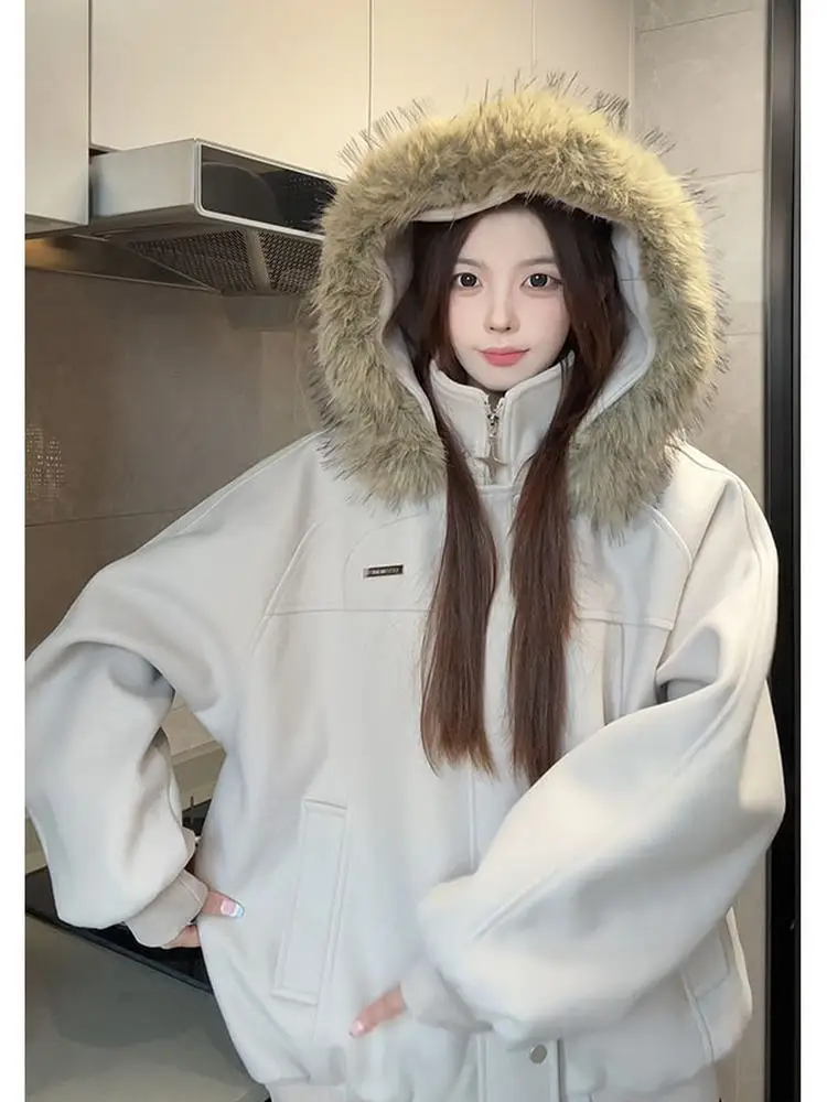 Autumn Winter Thiened Warm Cotton Jaet Men's Loose Couple Sle Hooded Coat with Fur Collar Faionable Casual Wear
Autumn Winter Thiened Warm Cotton Jaet Men's Loose Couple Sle Hooded Coat with Fur Collar Faionable Casual Wear