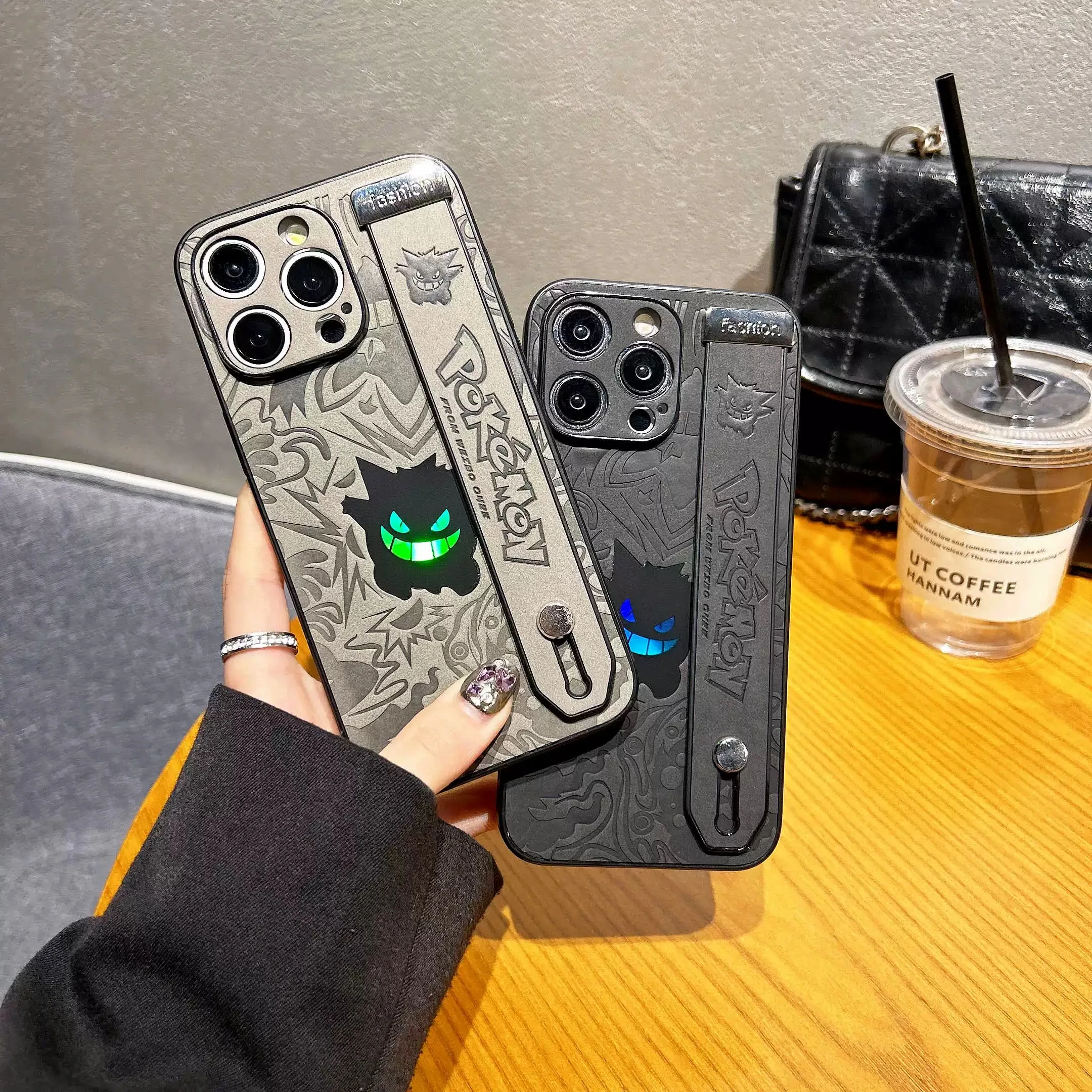 Cute Anime cartoon P-Pokemon Gengar Suede Soft Leathe Wrist strap Phone Case For iPhone 11 12 13 14 15 16 17Pro Max Plus Cover
Cute Anime cartoon P-Pokemon Gengar Suede Soft Leathe Wrist strap Phone Case For iPhone 11 12 13 14 15 16 17Pro Max Plus Cover