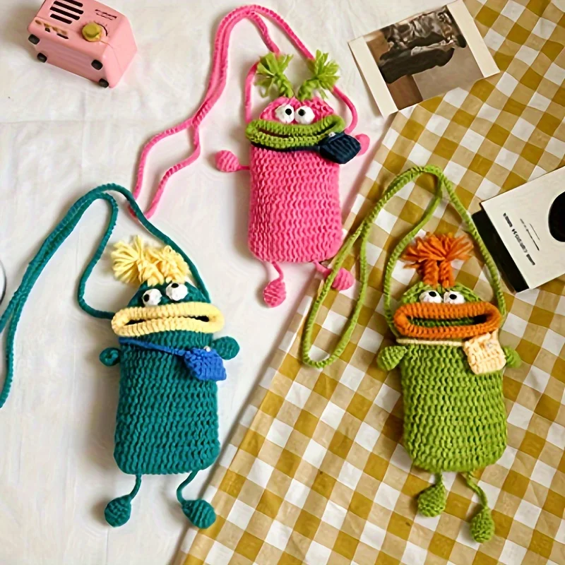 Fashionable handmade crochet animal print crossbody bag - exclusively for women (cute flap mobile phone bag, perfect accessory)
Fashionable handmade crochet animal print crossbody bag - exclusively for women (cute flap mobile phone bag, perfect accessory)
