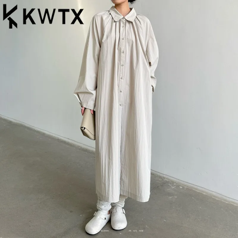 KWTX 2025 Spring Women’s Lightweight Long Trench Coat Solid Notched Lapel Elegant Luxury Chic Designer Casual High Quality
KWTX 2025 Spring Women’s Lightweight Long Trench Coat Solid Notched Lapel Elegant Luxury Chic Designer Casual High Quality