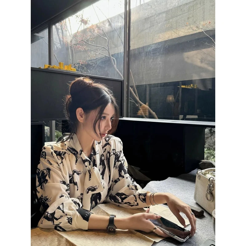 Horse Print Black White Women Shirt Contrasting Color Trendy Ribbon Shirt Autumn Long-sleeved Tops Long Sleeve Blouses Shirts
Horse Print Black White Women Shirt Contrasting Color Trendy Ribbon Shirt Autumn Long-sleeved Tops Long Sleeve Blouses Shirts