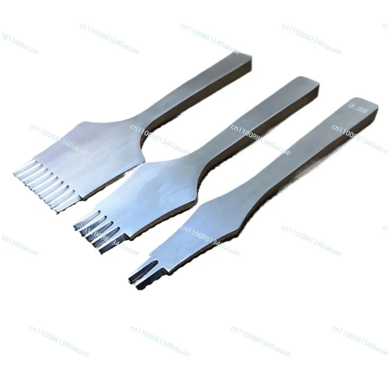 Upgraded Oblique Flat Cut Leather Punching Tool Tooth Pitch Precision 2.7/3 0/3.38/3.85 Non-circular Cut
Upgraded Oblique Flat Cut Leather Punching Tool Tooth Pitch Precision 2.7/3 0/3.38/3.85 Non-circular Cut