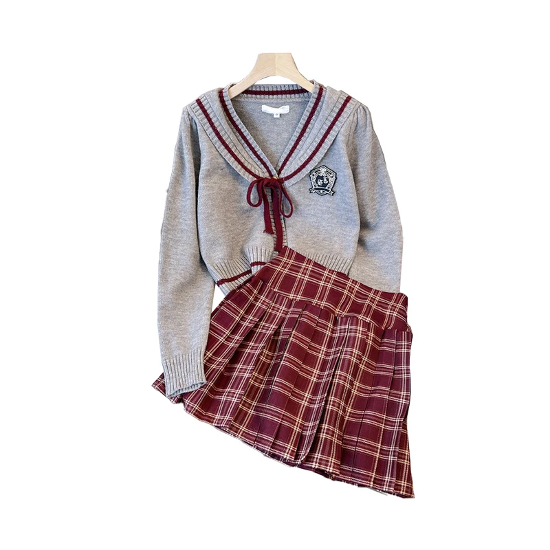 Casual Two-piece Set For Women 2023 Knitted Sweater Tops And Mini Plaid Pleated Skirt Large Size Female Autumn Winter Sport Suit
Casual Two-piece Set For Women 2023 Knitted Sweater Tops And Mini Plaid Pleated Skirt Large Size Female Autumn Winter Sport Suit
