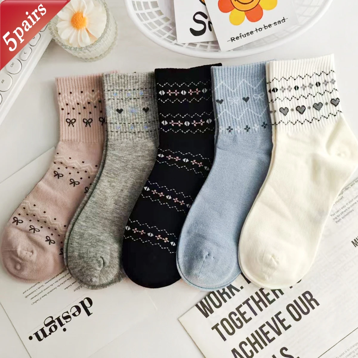 5 пар женских носков, удобные дышащие хлопковые носки для девочек, корейские простые универсальные милые кавайные носки средней длины
5 пар женских носков, удобные дышащие хлопковые носки для девочек, корейские простые универсальные милые кавайные носки средней длины
