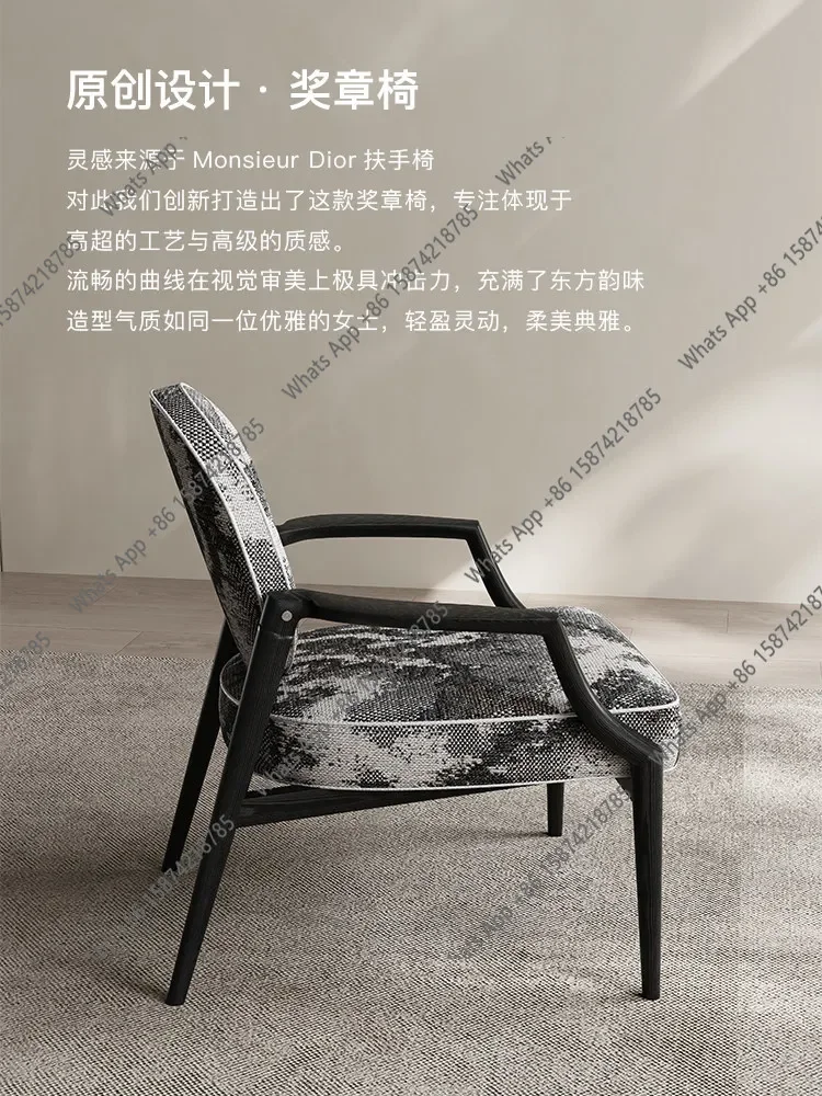 Дизайнерское ретро-кресло для гостиной, одноместное, из массива дерева, тканевое, для дома, для отдыха, во французском средневековом стиле X
Дизайнерское ретро-кресло для гостиной, одноместное, из массива дерева, тканевое, для дома, для отдыха, во французском средневековом стиле X