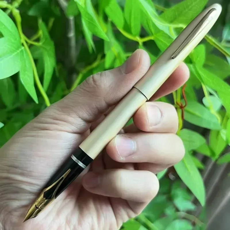 Japan Pen Stationery CREST Brand Aluminum Alloy Fountain Pen Hooded Nib F 0.5MM Luxury Student Calligraphy Practicing Writing
Japan Pen Stationery CREST Brand Aluminum Alloy Fountain Pen Hooded Nib F 0.5MM Luxury Student Calligraphy Practicing Writing