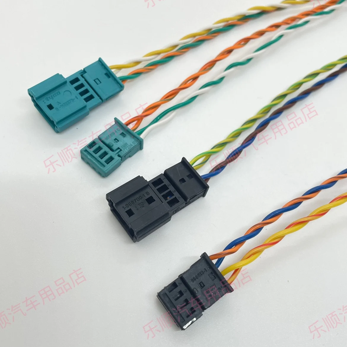 B MW footwell светильник plug 4-контактный разъем 4-контактный разъем для видеорегистратора B MW GT
B MW footwell светильник plug 4-контактный разъем 4-контактный разъем для видеорегистратора B MW GT
