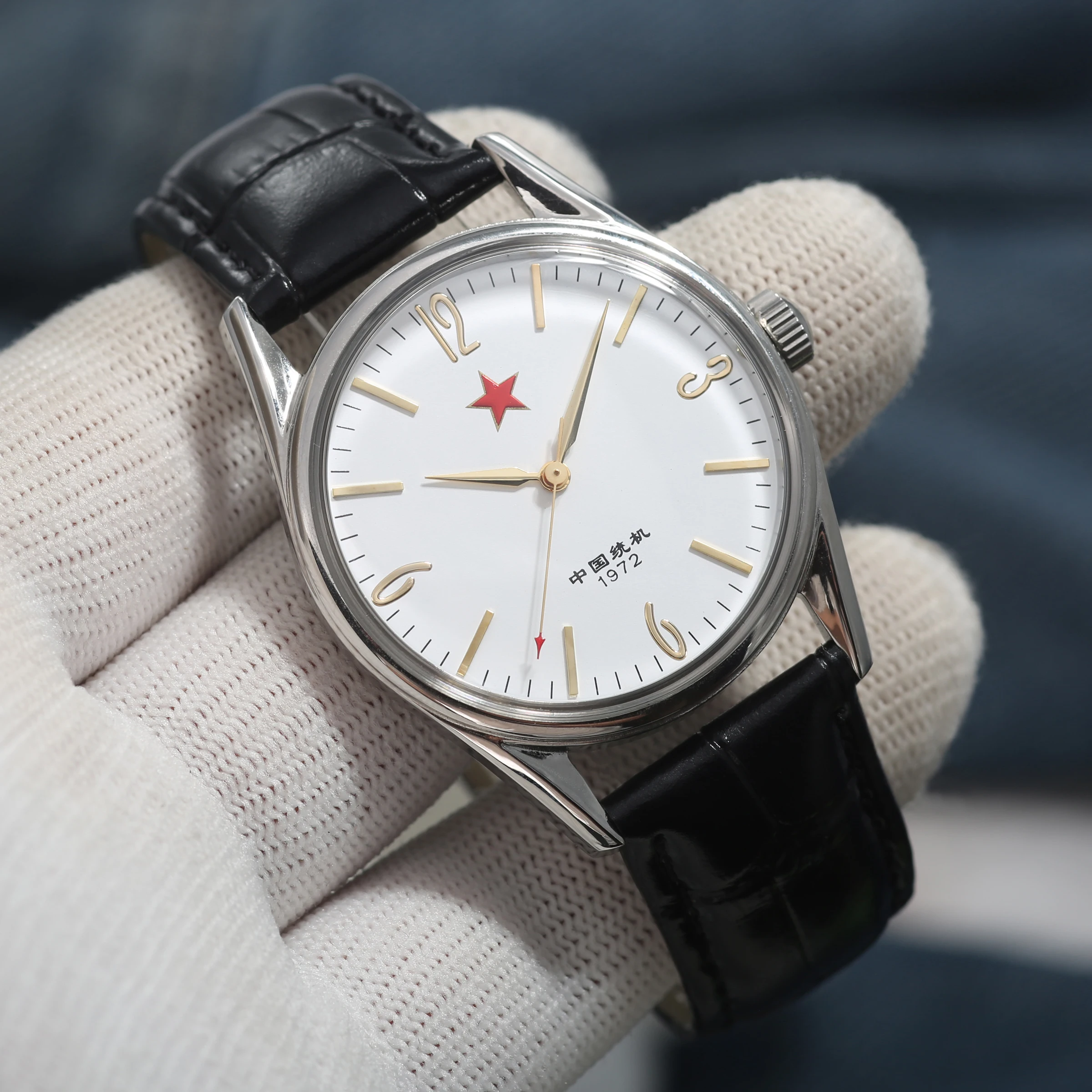 Men's Mechanical Watch for Shanghai 8120 Manual Movement 38mm Vintage 3D Acrylic Crystal Mechanical Hand Wind
Men's Mechanical Watch for Shanghai 8120 Manual Movement 38mm Vintage 3D Acrylic Crystal Mechanical Hand Wind