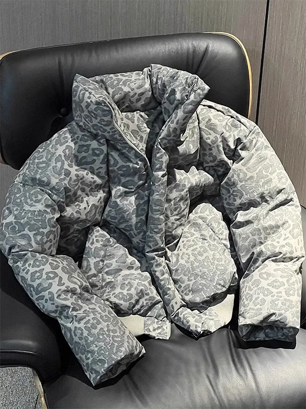 Новая женская утепленная куртка-пуховик больших размеров с леопардовым принтом, белая, повседневная, в корейском стиле, для уличной моды, 2025
Новая женская утепленная куртка-пуховик больших размеров с леопардовым принтом, белая, повседневная, в корейском стиле, для уличной моды, 2025