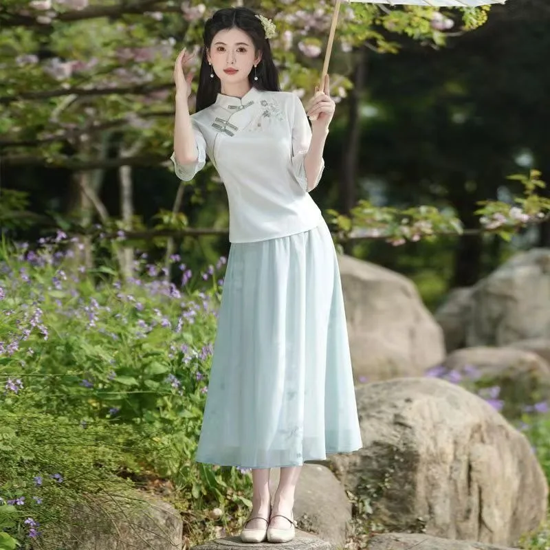 Новый ханьфу в китайском стиле с вышивкой в этническом стиле, модный элегантный утягивающий студенческий рабочий комплект, повседневная эфирная сценическая мода
Новый ханьфу в китайском стиле с вышивкой в этническом стиле, модный элегантный утягивающий студенческий рабочий комплект, повседневная эфирная сценическая мода