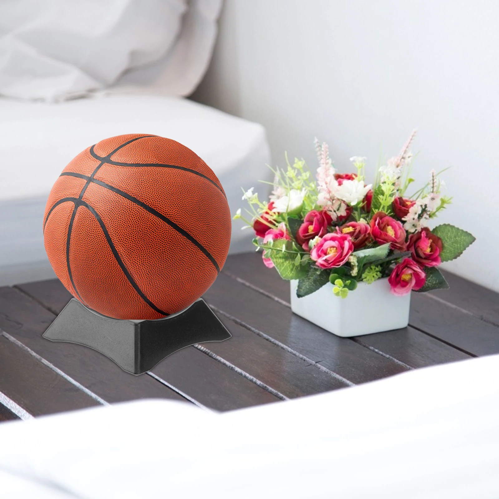 9Pcs Elegant Basketball Football Display Racks Combining Beauty and Practicality Display Holder Football Holder
9Pcs Elegant Basketball Football Display Racks Combining Beauty and Practicality Display Holder Football Holder