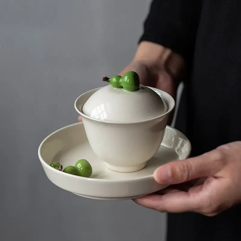 Handmade Ceramic Tea Tureen, Household Teaware, Teaware Not Hot to Handle Teacup, Gourd Shape Cover Bowl, Individual Pot Bearing
Handmade Ceramic Tea Tureen, Household Teaware, Teaware Not Hot to Handle Teacup, Gourd Shape Cover Bowl, Individual Pot Bearing