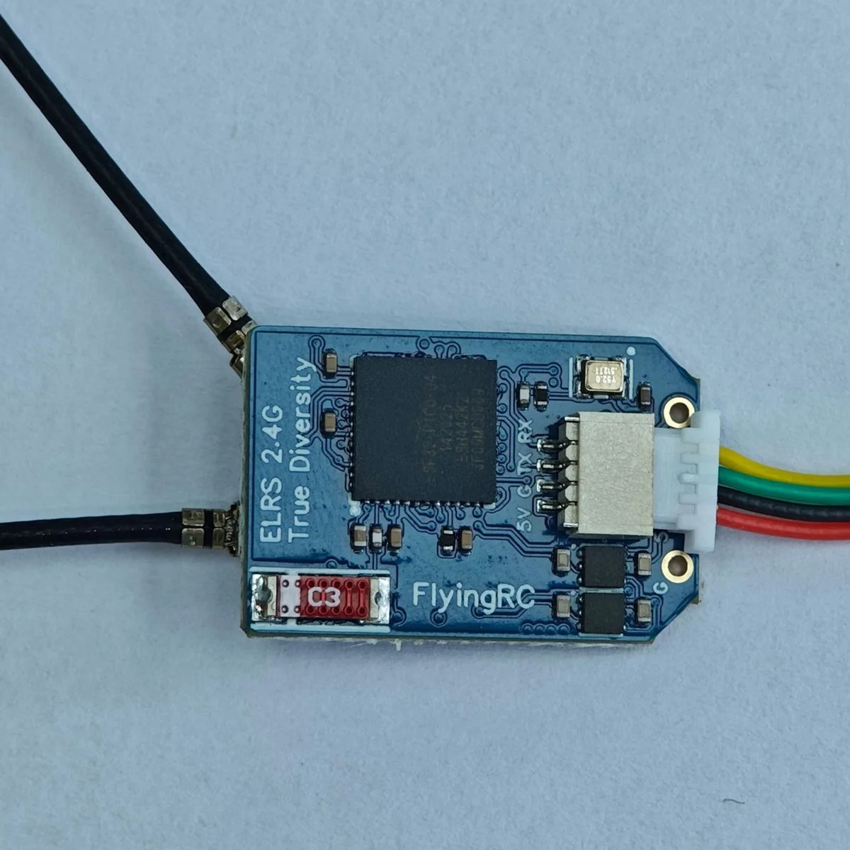 ELRS 2.4G True Diversity Receiver Dual Antenna RX Built-in PA+LNA TCXO for RC FPV Freestyle Racing Long Range Drone
ELRS 2.4G True Diversity Receiver Dual Antenna RX Built-in PA+LNA TCXO for RC FPV Freestyle Racing Long Range Drone