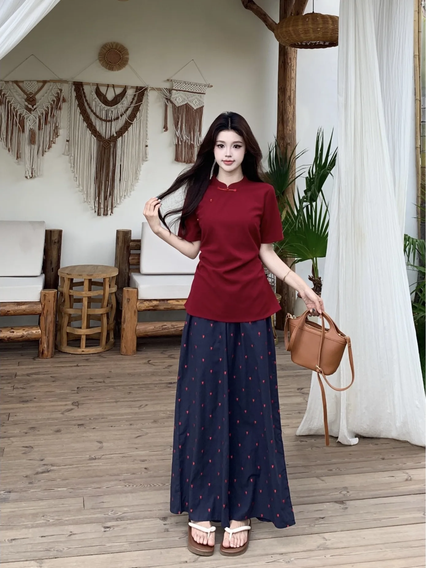 plus Size Summer Fashion Set Red Heart Embroidery Pants Blue Color South Country Style Casual Loose Fit Short Sleeve Top
plus Size Summer Fashion Set Red Heart Embroidery Pants Blue Color South Country Style Casual Loose Fit Short Sleeve Top