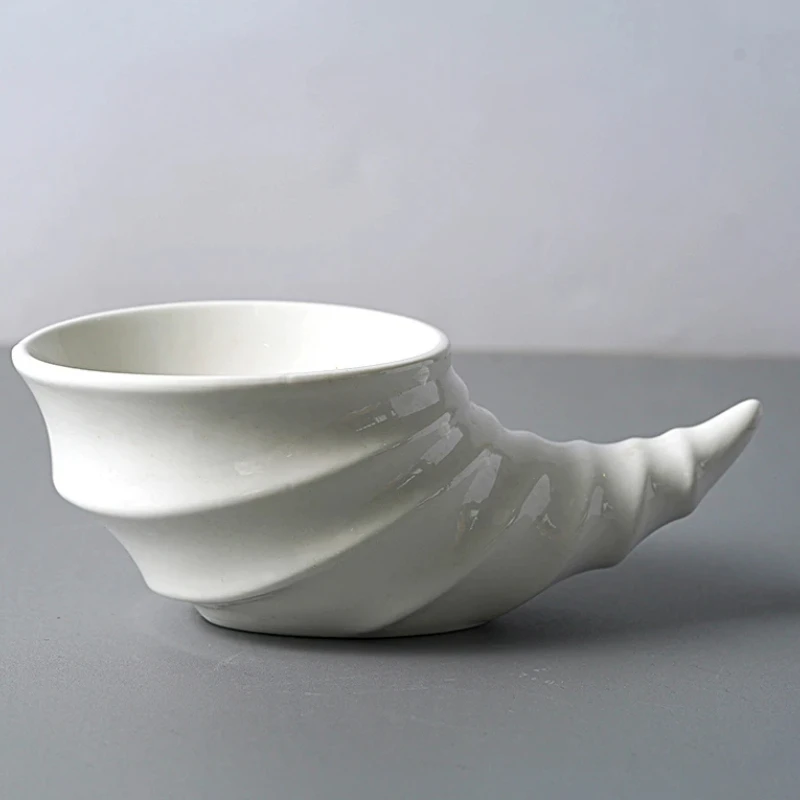 Horn Plate Pure White Ceramic Tableware Set - Hotel Dinner Plates, Irregular Plates, Dessert Bowl, & Fruit Salad Bowl
Horn Plate Pure White Ceramic Tableware Set - Hotel Dinner Plates, Irregular Plates, Dessert Bowl, & Fruit Salad Bowl