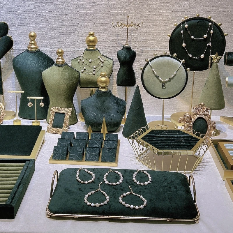 Wholesale Jewelry Display Stand Set Jewelry Store Counter Elegant Mannequin Shelf Ring Necklace Organizer Trinket Showcase Prop
Wholesale Jewelry Display Stand Set Jewelry Store Counter Elegant Mannequin Shelf Ring Necklace Organizer Trinket Showcase Prop